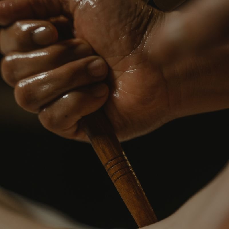 Panchakarma Ayurvedic Oil Massage Therapy