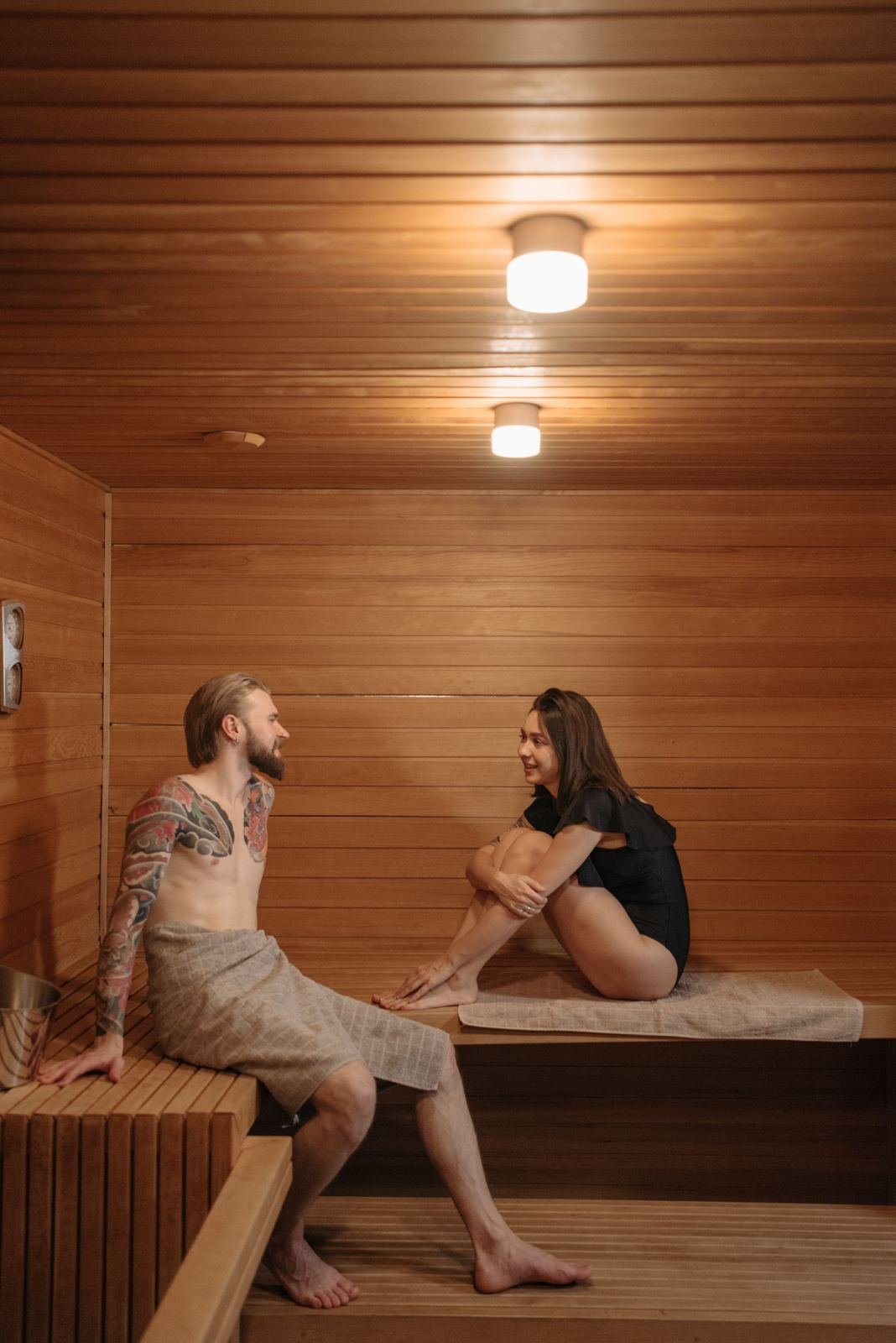 Couple in steam sauna - Swedana Steam Therapy Jaipur